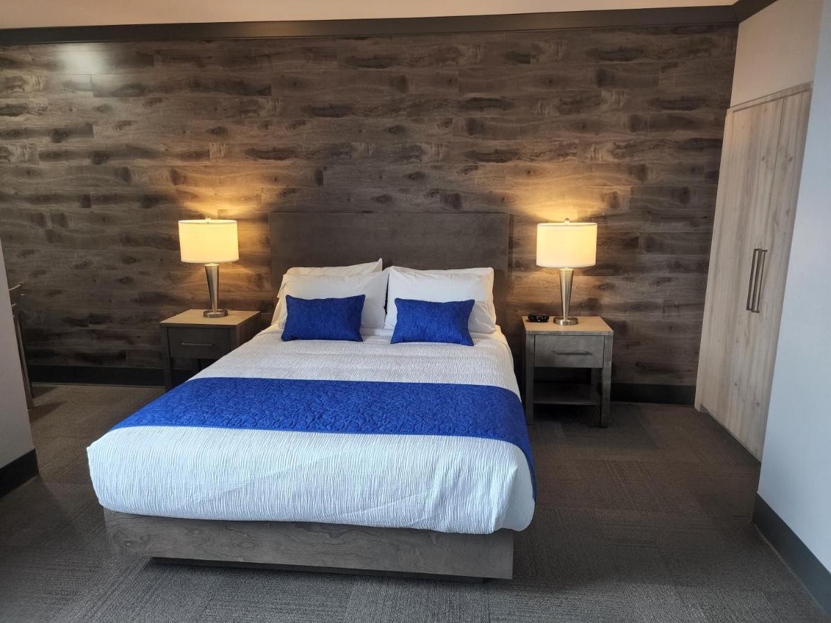 Razoolies Inn Стивенвилл Номер фото