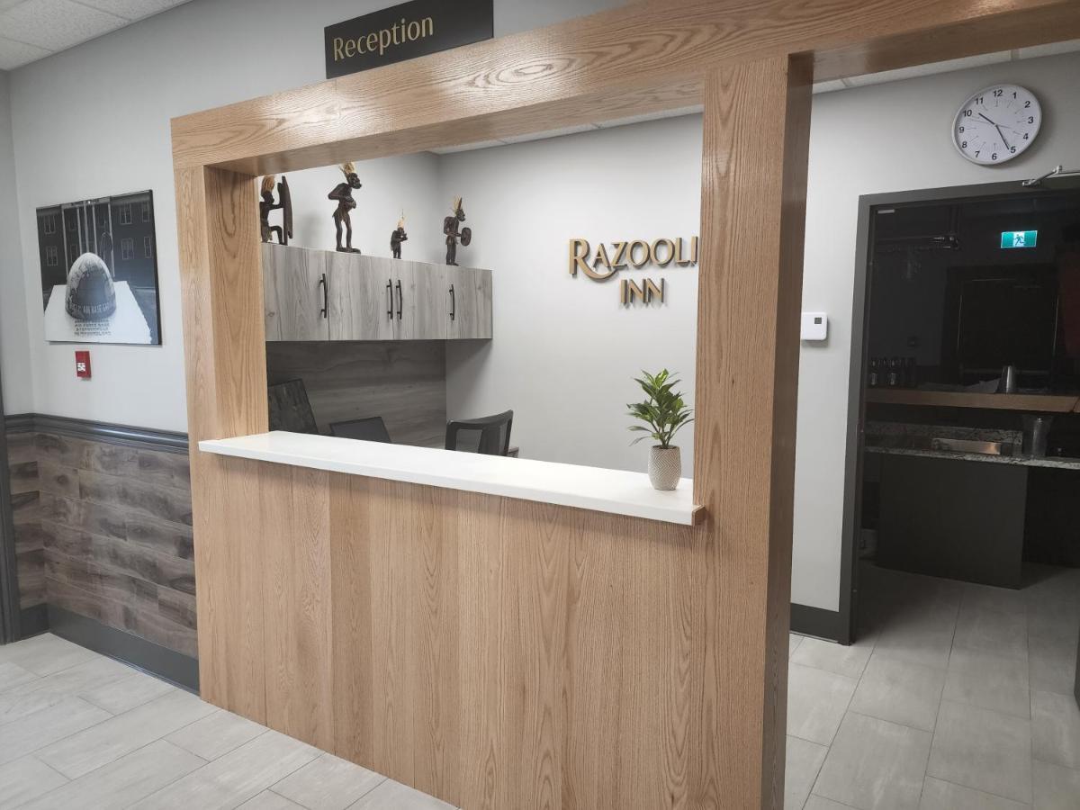 Razoolies Inn Стивенвилл Экстерьер фото